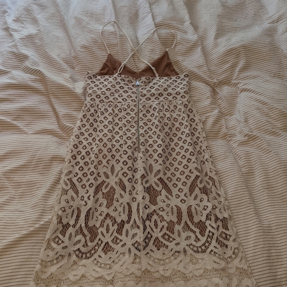 Dex white lace summer dress - Picture 7 of 10